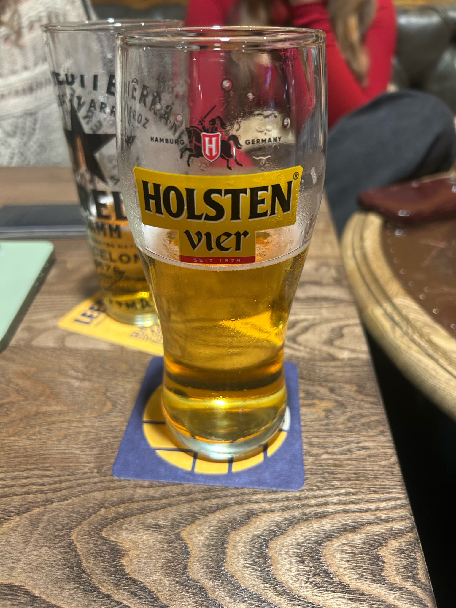 Holsten Vier, Holsten-Brauerei (Carlsberg)