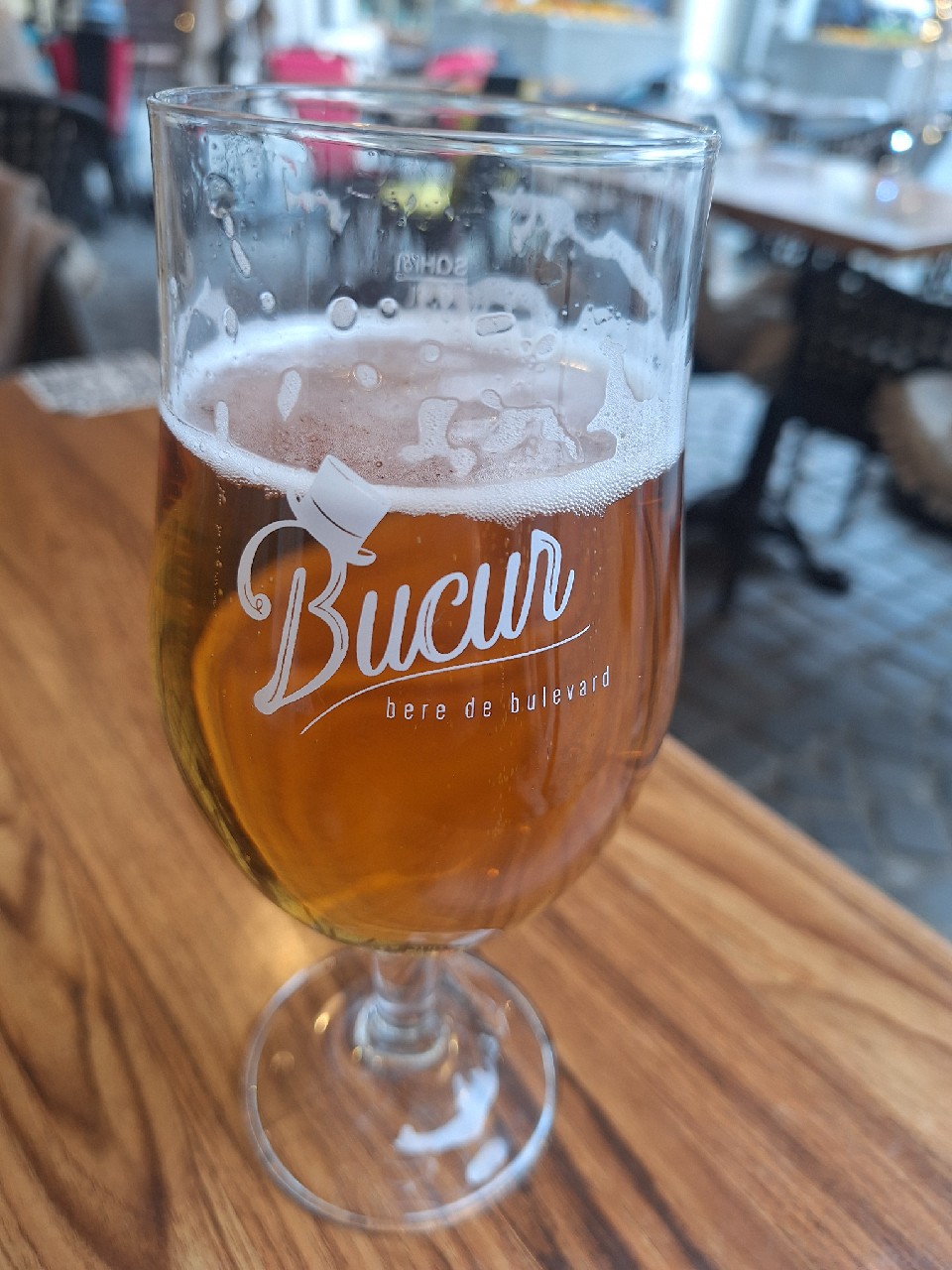 Bucur Blondă, Carlsrom Beverage Co. (United Romanian Breweries)
