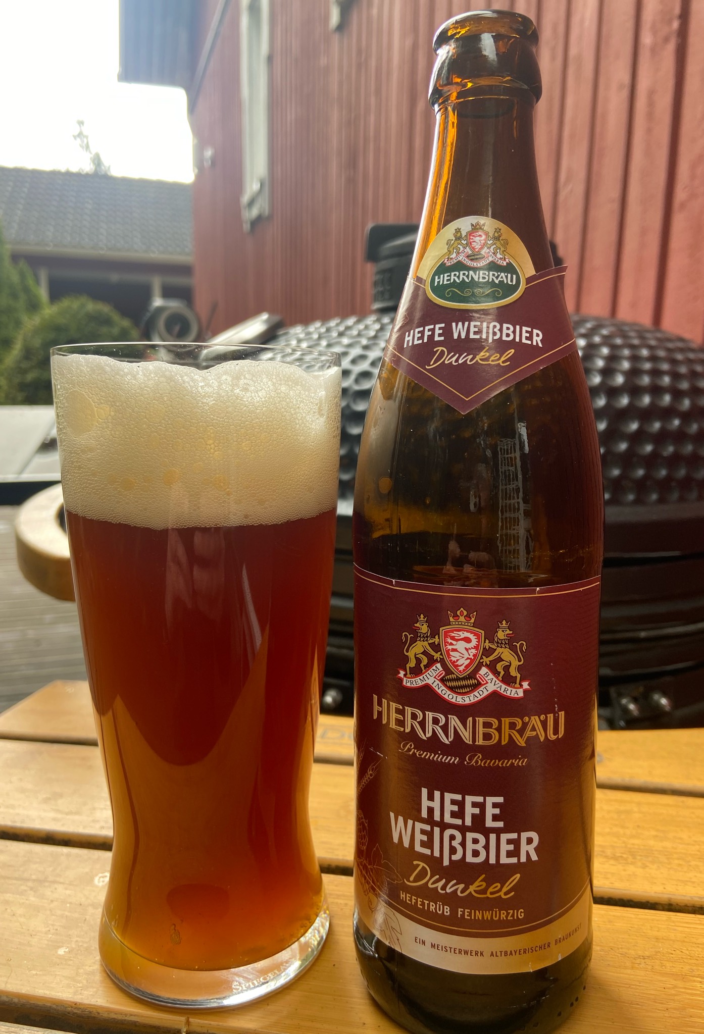 Herrnbräu Hefe Weißbier Dunkel, Germany