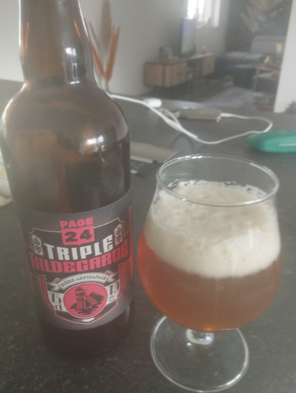 Hildegarde Triple, France
