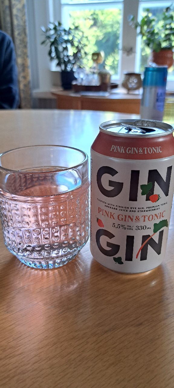 Pink Gin & Tonic, Kyrö Distillery