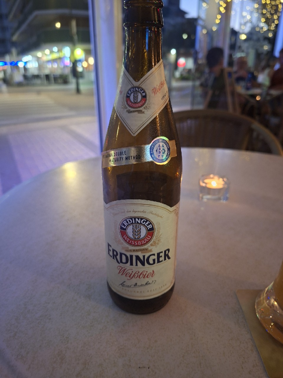 Erdinger Weißbier / Hefe-Weizen, Germany
