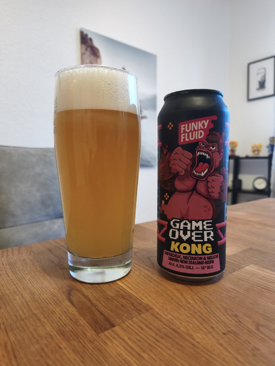 Game Over: Kong, Poland