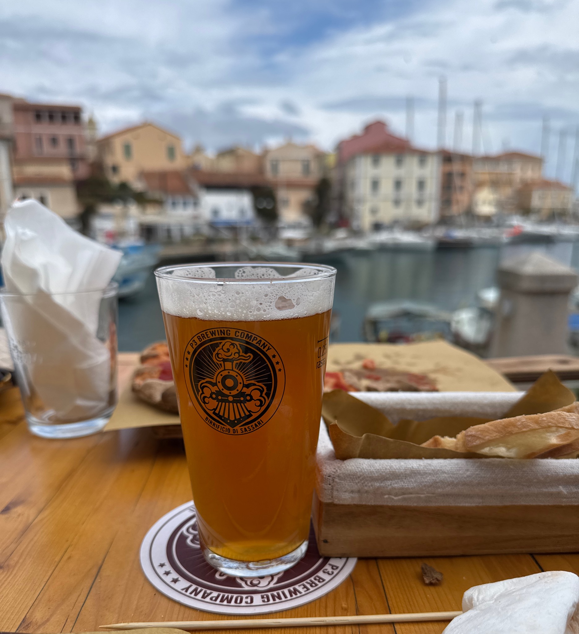 50 nodi, P3 Brewing company