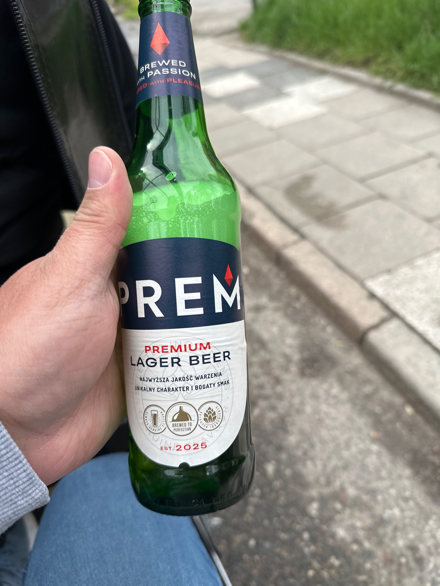 Prem Premium Lager Beer, Van Pur S.A