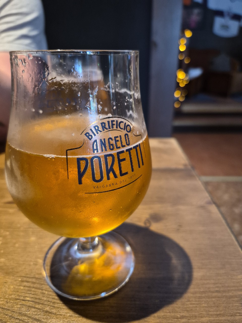 4 Luppoli L'Originale / 4 Hops / Premium Lager, Italy