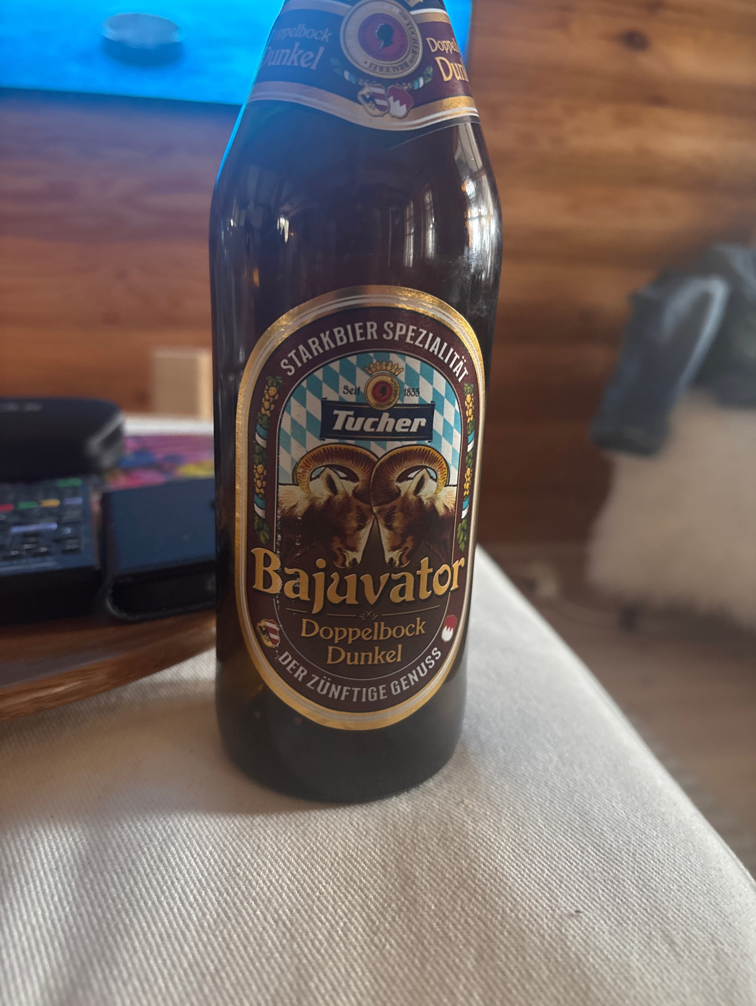 Bajuvator Doppelbock, Tucher Bräu