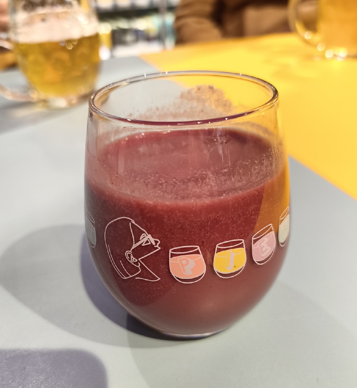 A Lil Stoopid: Strawberry, Blackberry & Coconut, Scotland