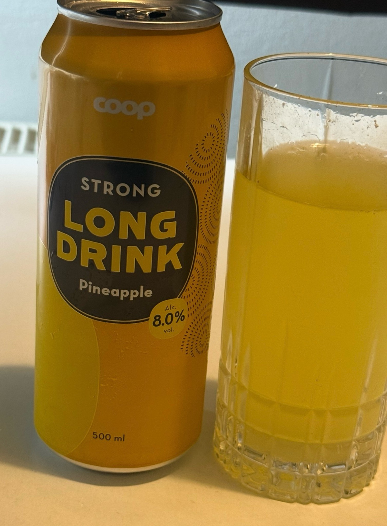 Coop Strong Long Drink Pineapple, Finland