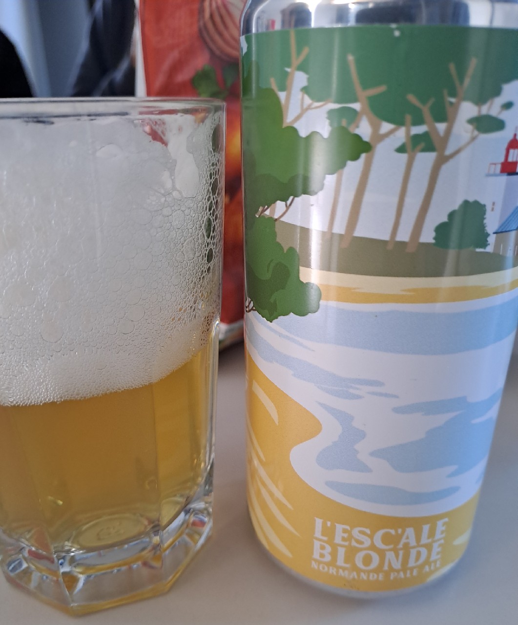 L'Esc'ale Blonde, Captain James Et Ses Mousses