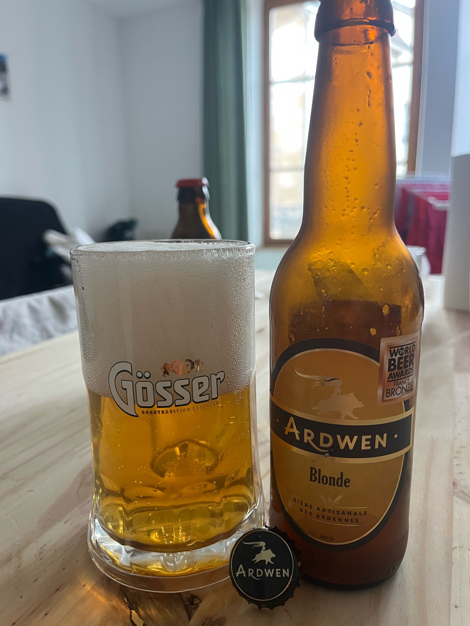 Blonde, France