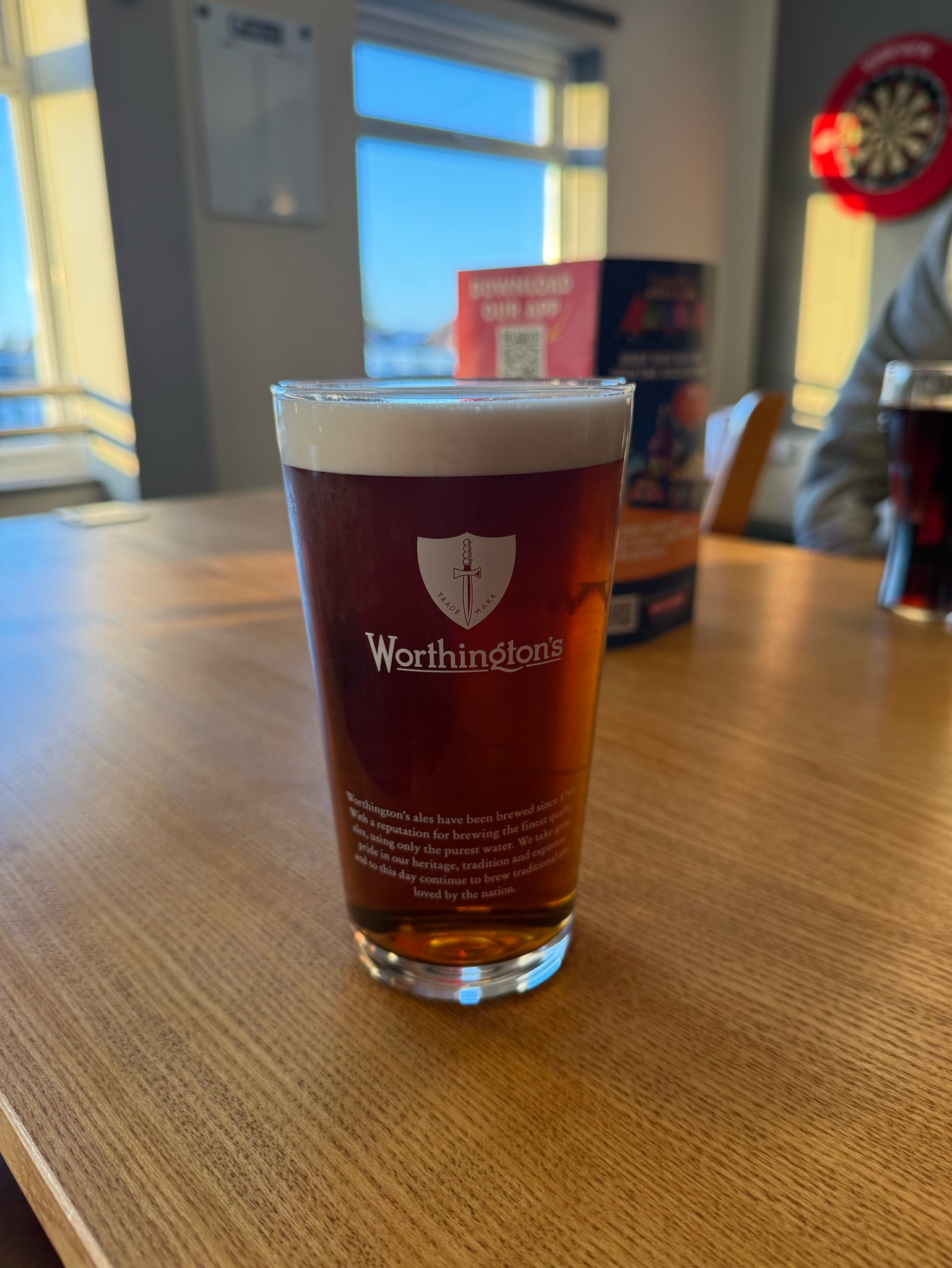 Worthington's Creamflow / Worthington's Best Bitter, England