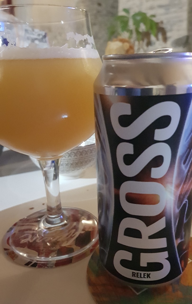 Relek, Gross
