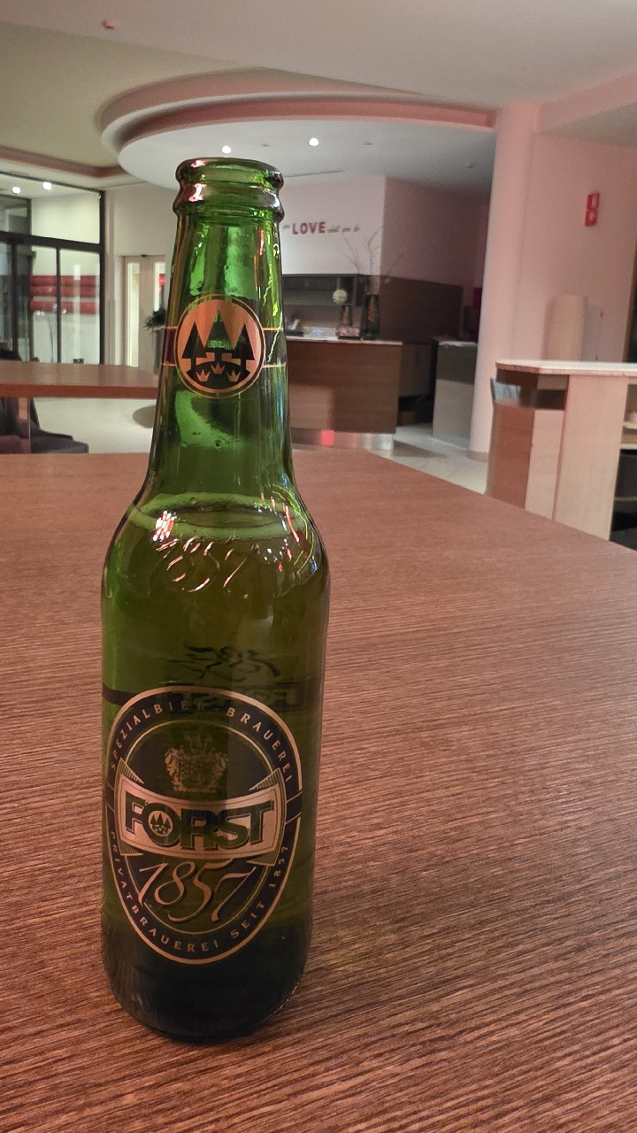Forst 1857, Italy
