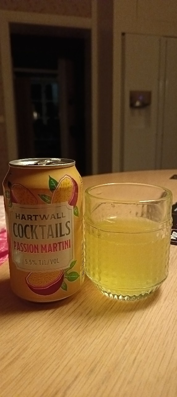 Hartwall Cocktails Passion Martini, Finland