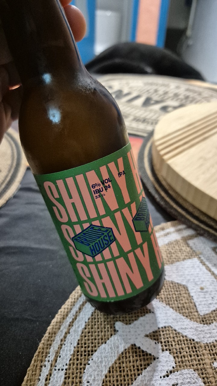 Shiny Hoppy, France