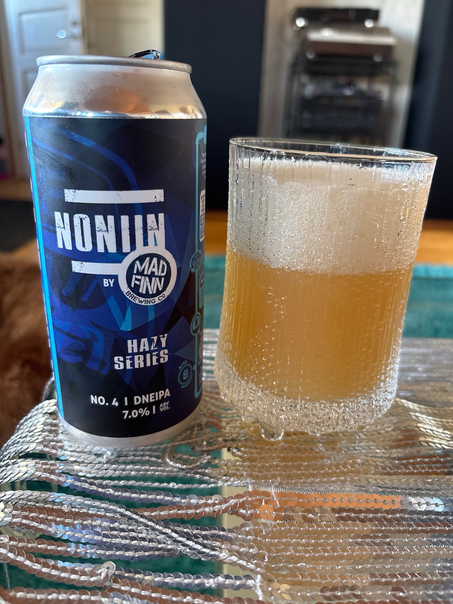 Noniin - Hazy Series No. 4, Mad Finn Brewing Co