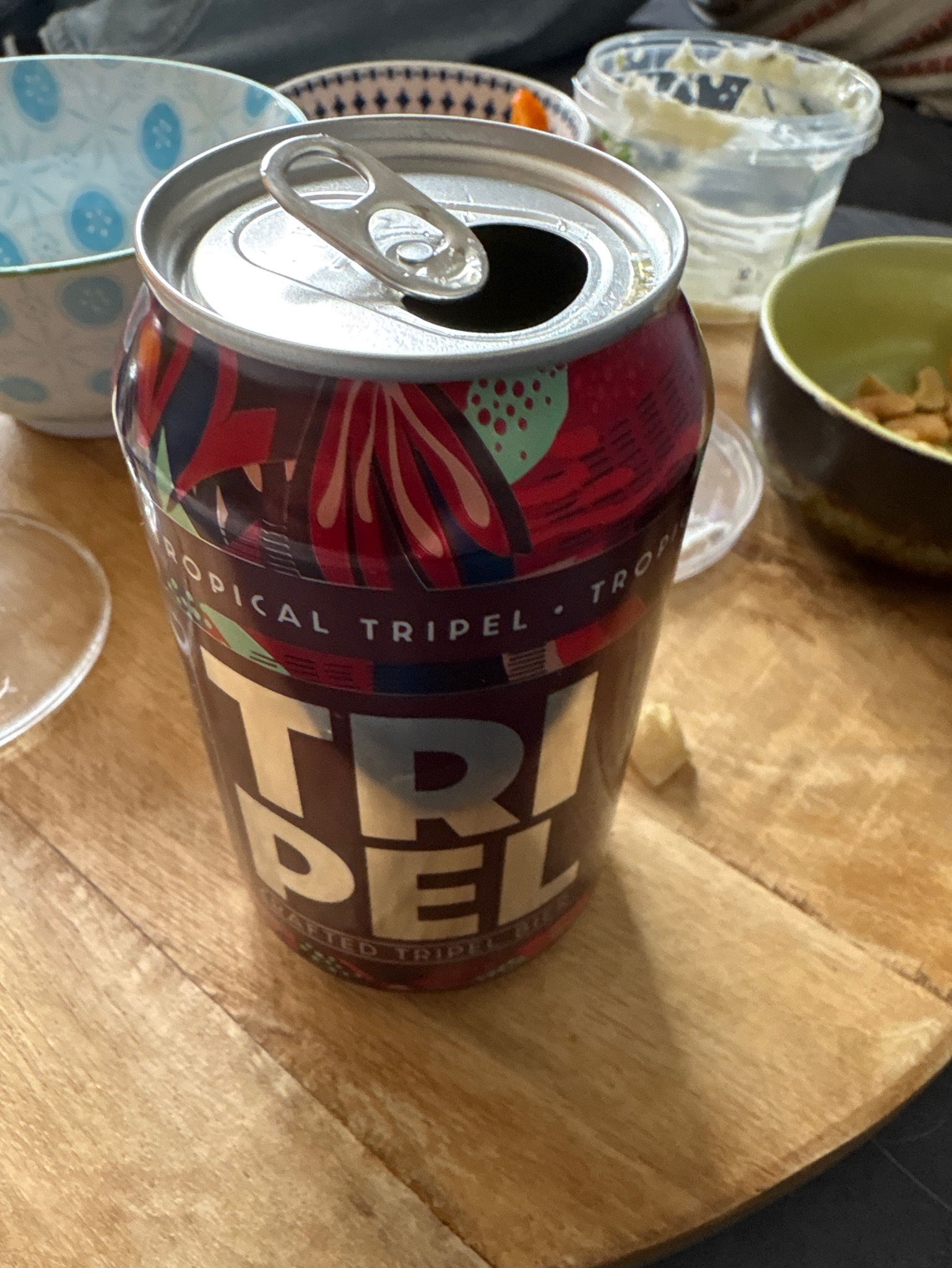 Tropical Tripel, Schulten Gebrouwen Voor B.B.H. B.V