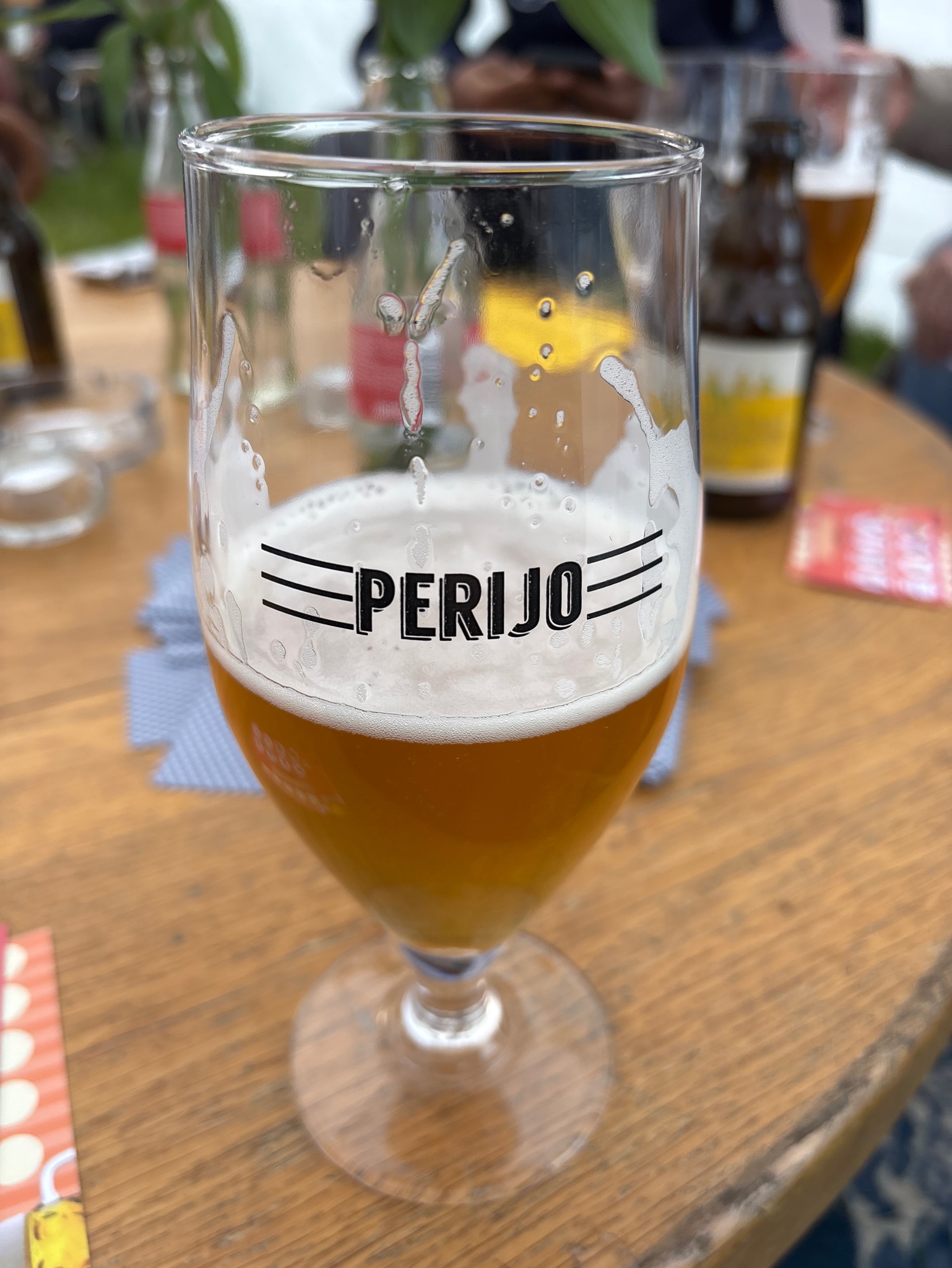 Basil perijo, De Hoevebrouwers