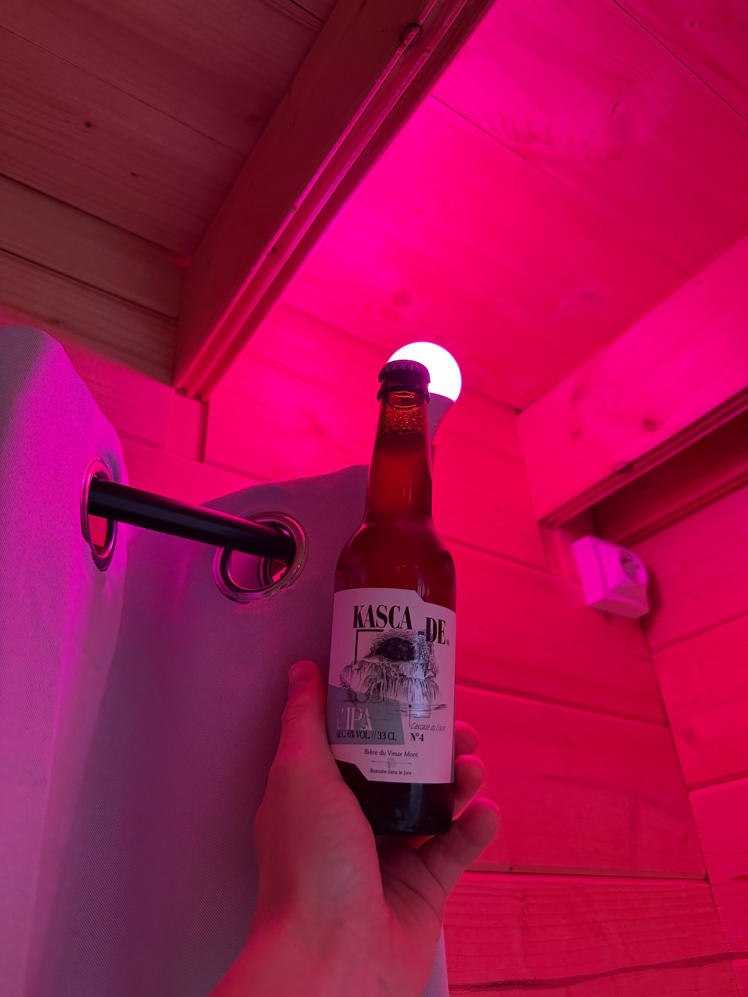 Kasca-De IPA, Brasserie Atmosphère