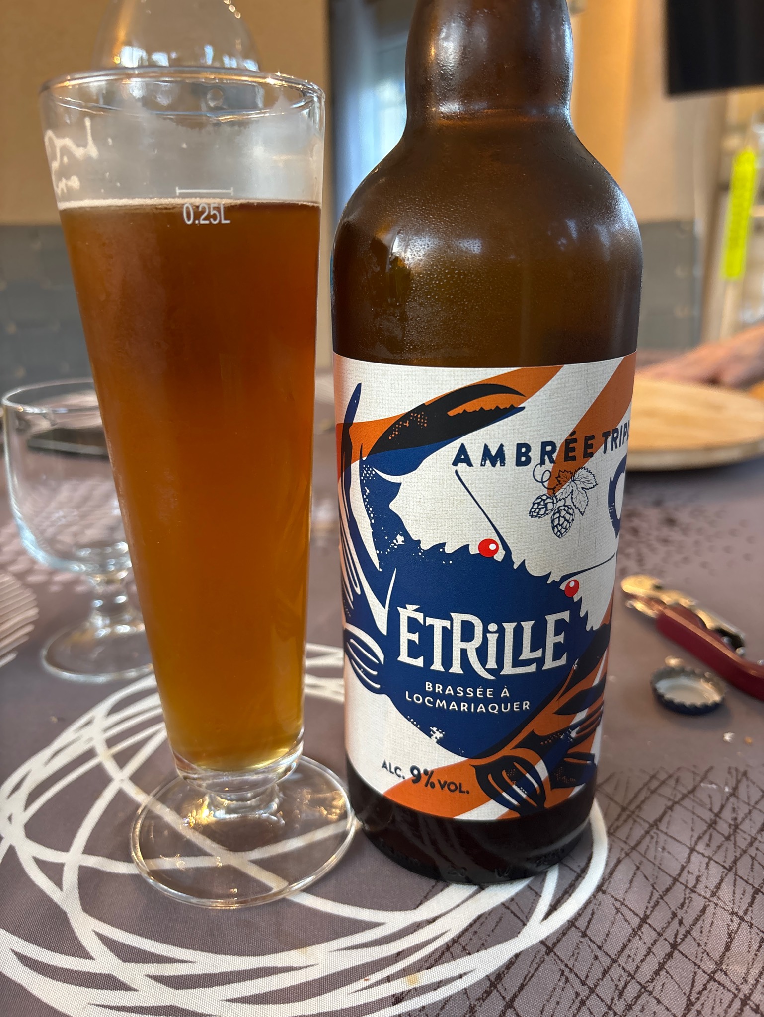 Étrille Ambrée Triple, Brasserie L'Étrille