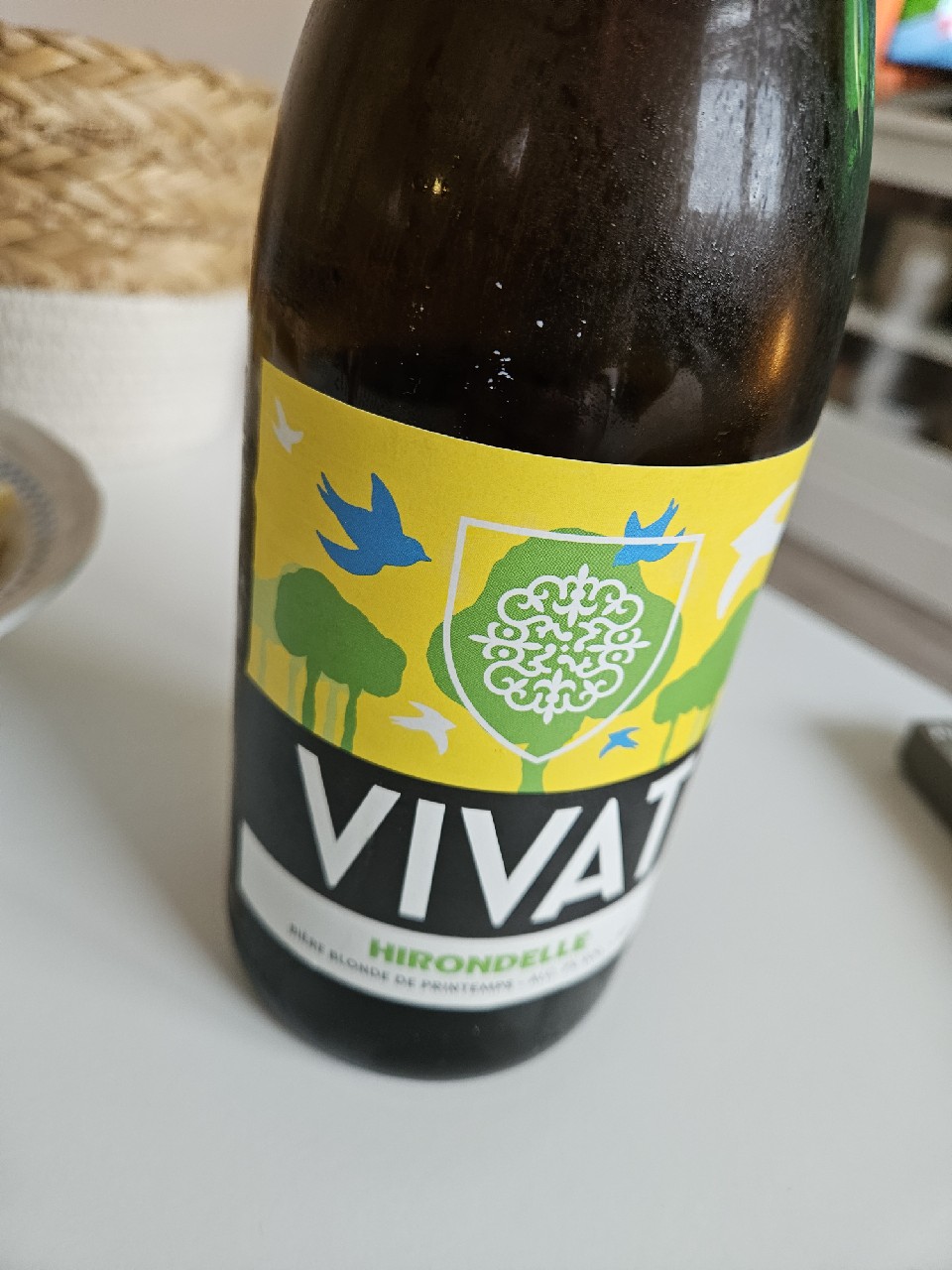 Vivat hirondelle, Brasserie Vivat