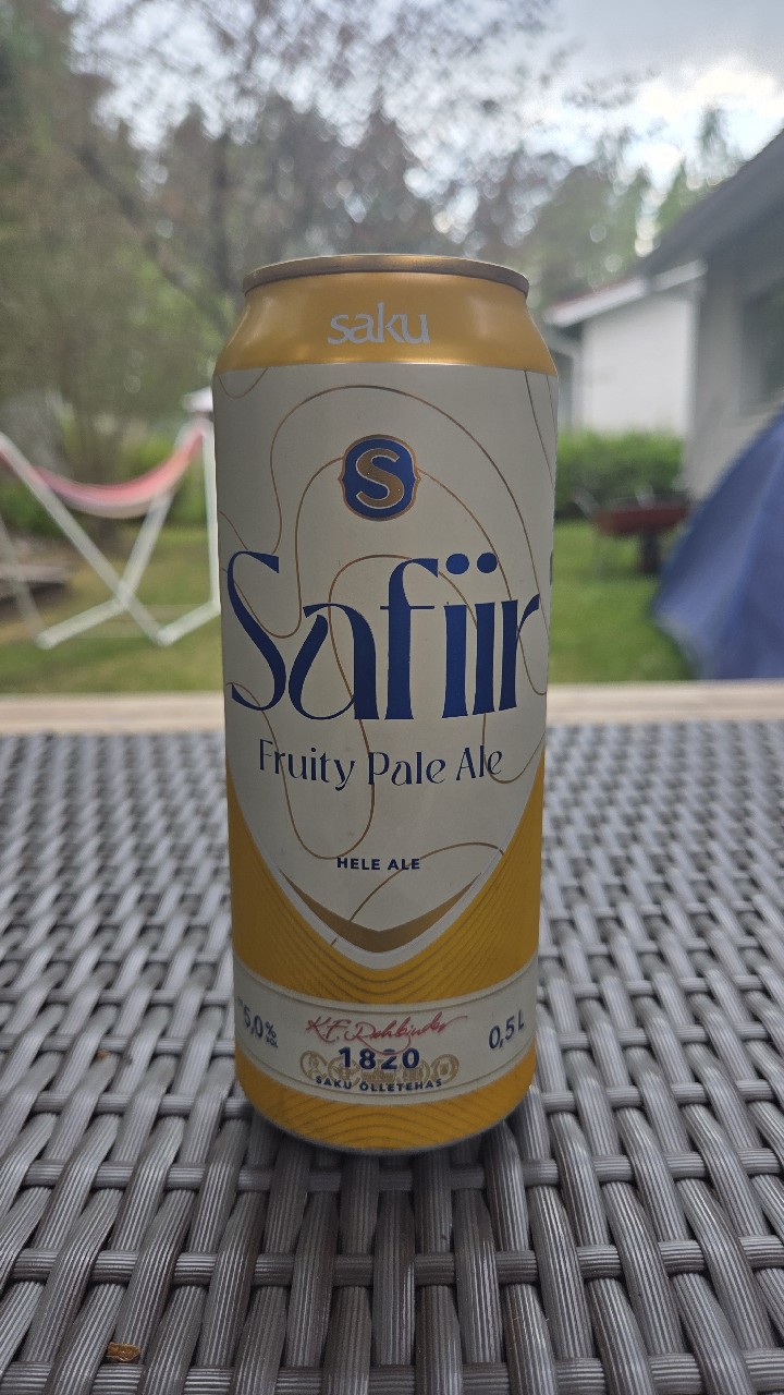Safiir, Estonia