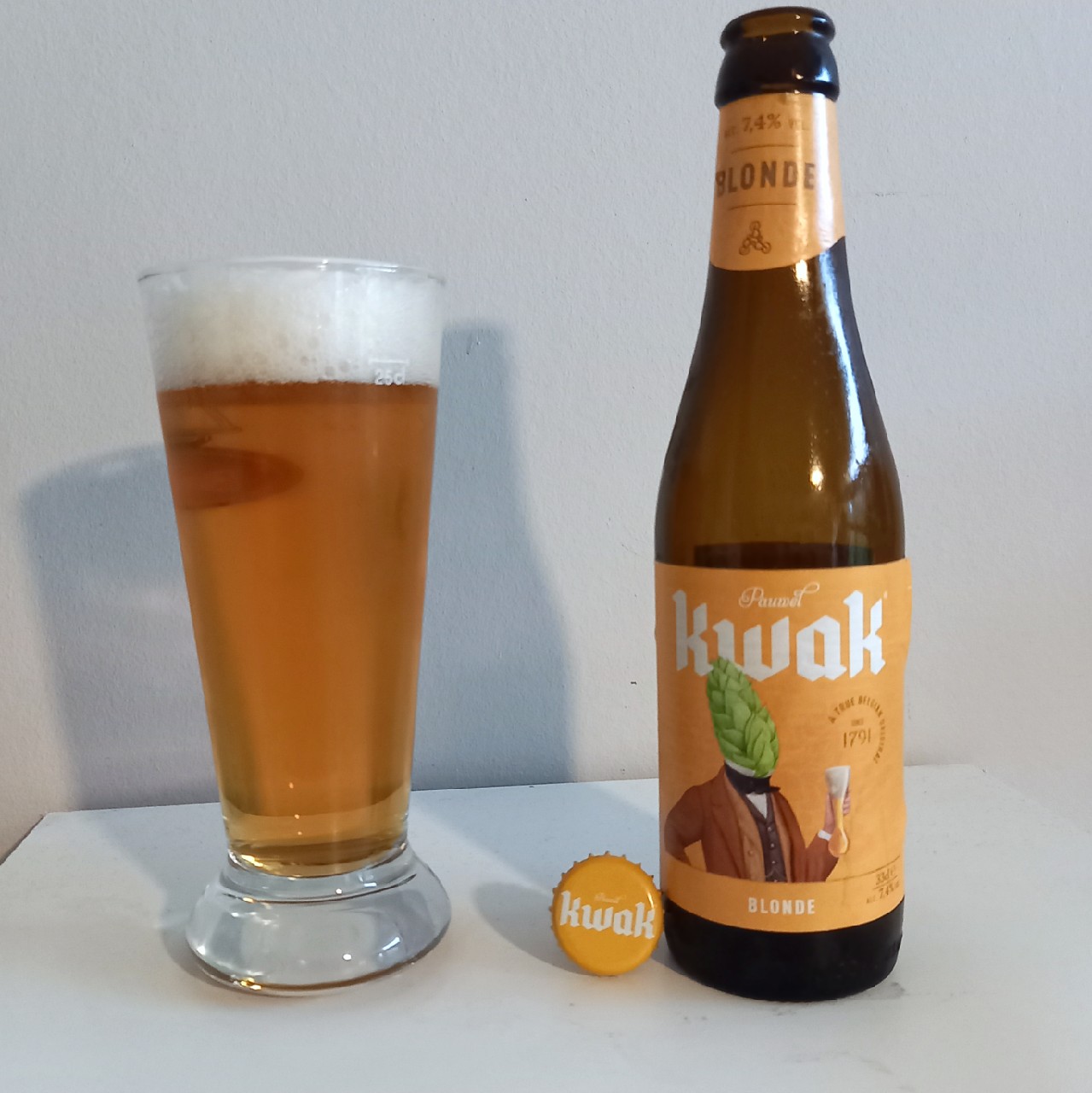 Kwak Blonde, Brouwerij Bosteels (AB-InBev)