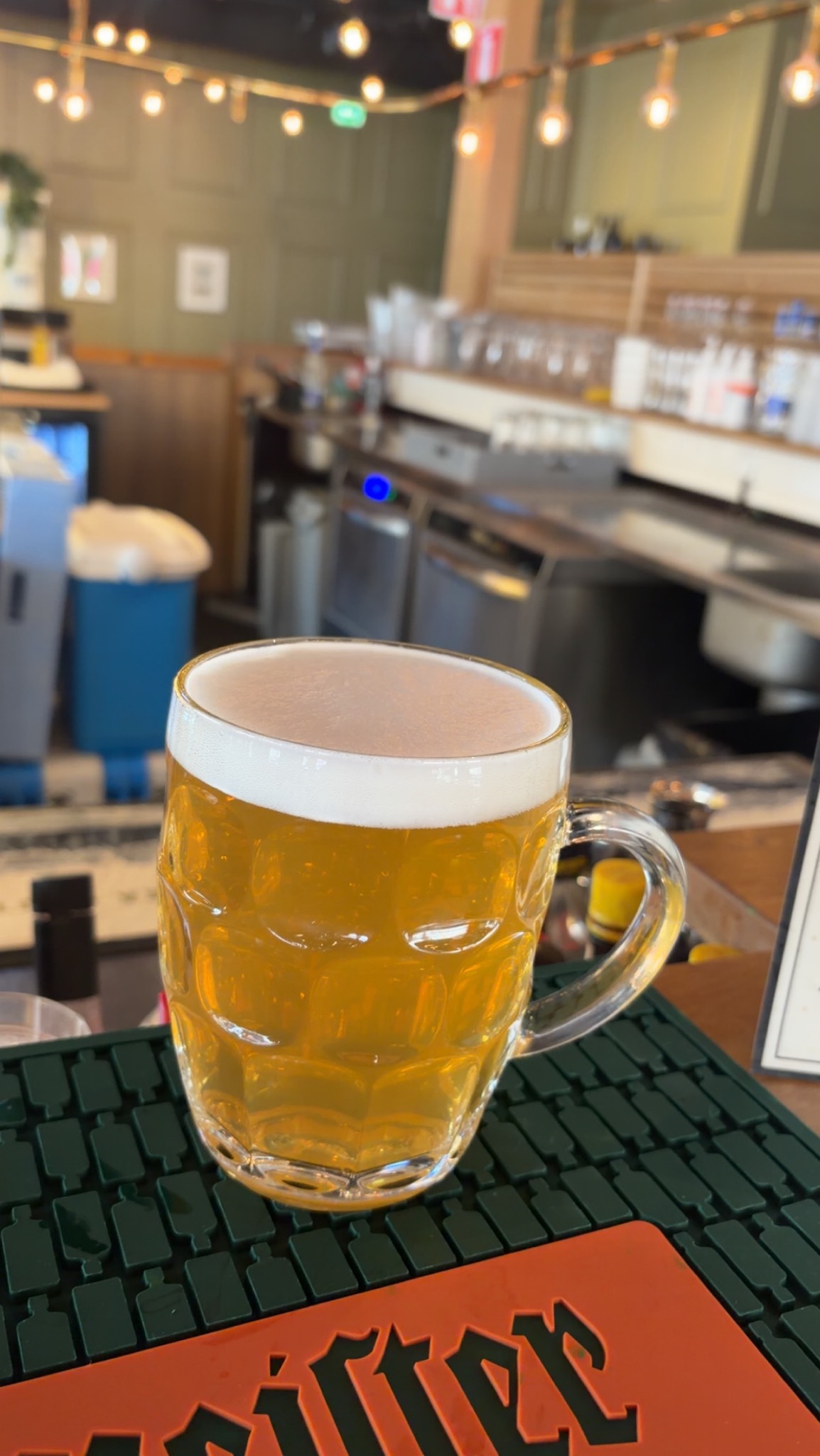 Ayinger Frühlingsbier, Ayinger Privatbrauerei