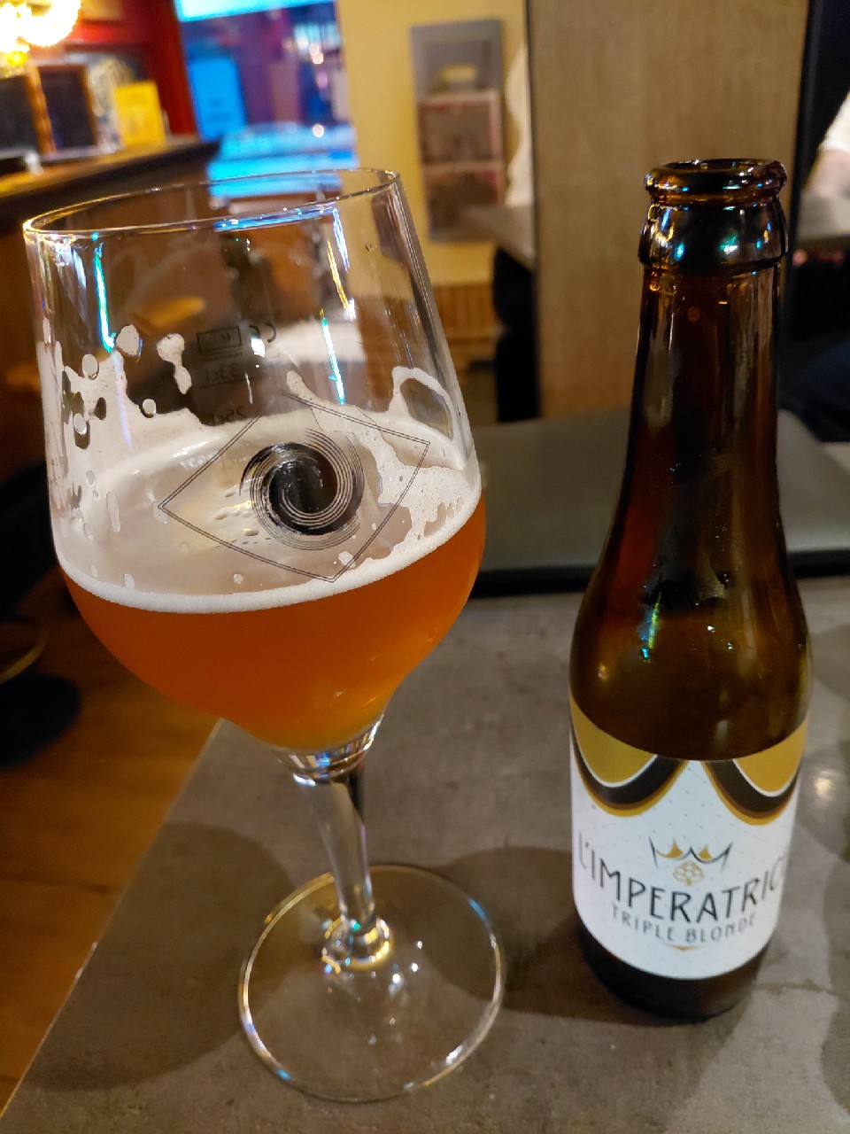 L'Impératrice, Brasserie De La Couronne