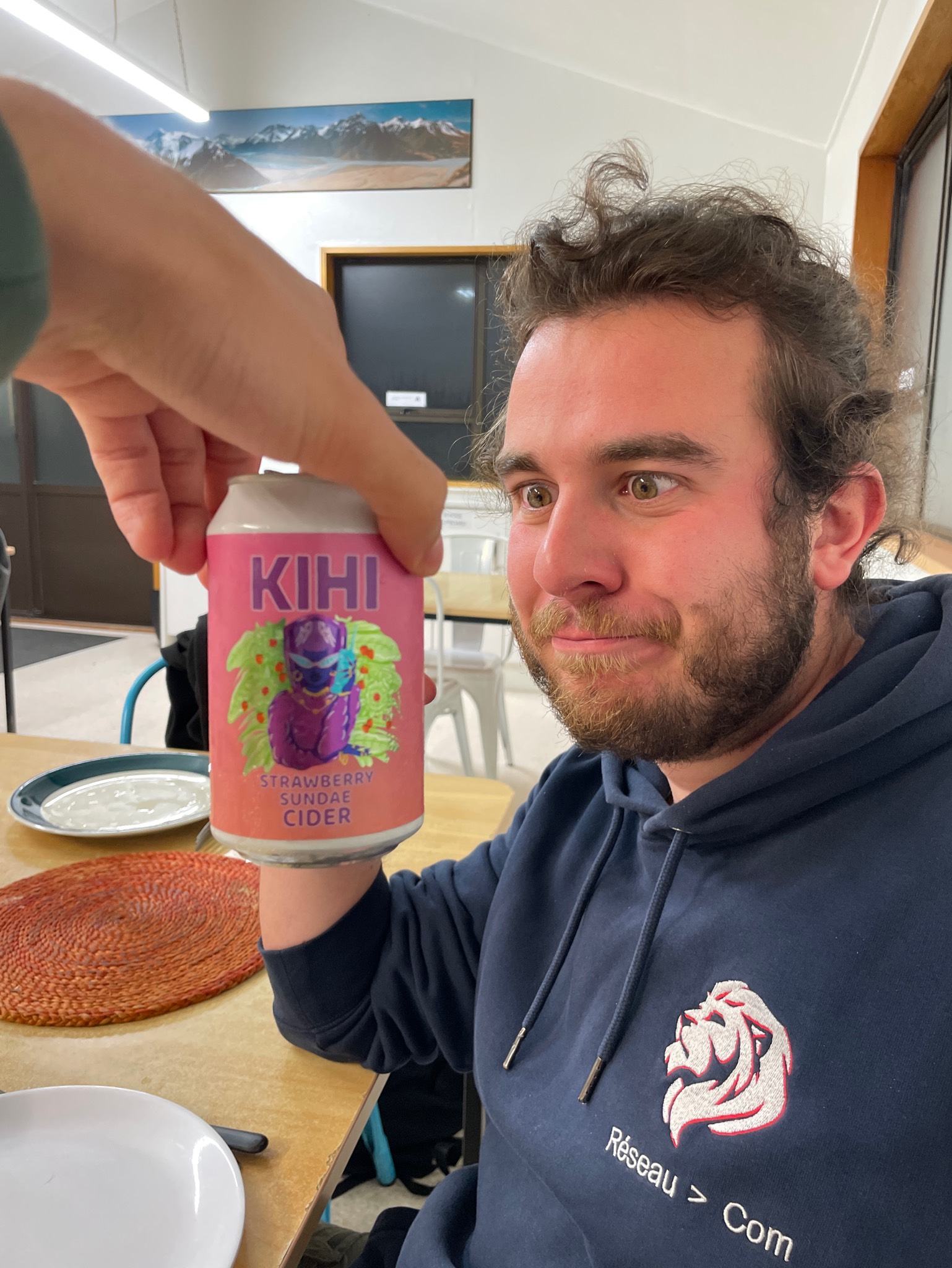 Kihi strawberry sundae cider, New Zealand