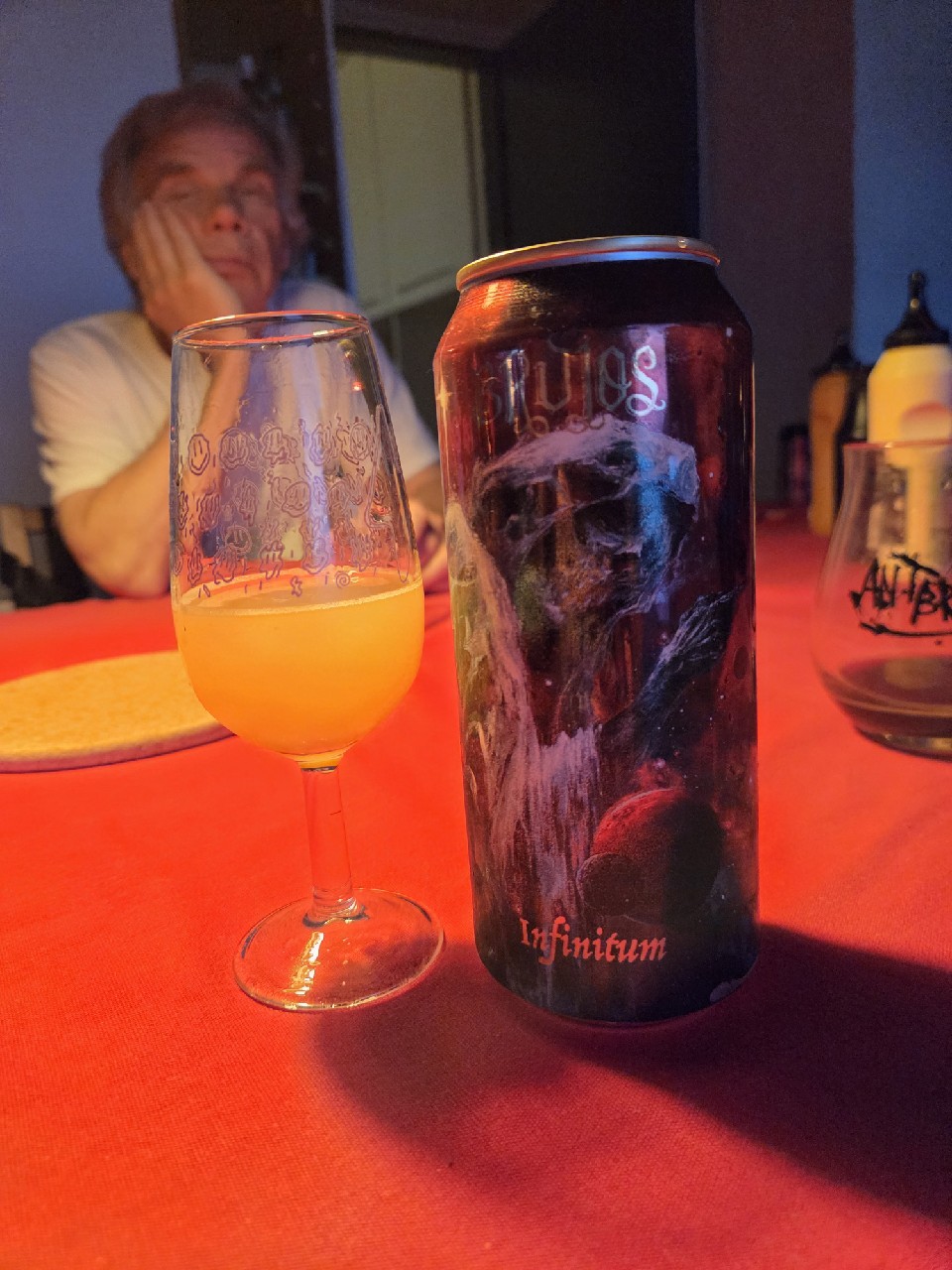 Infinitum, Brujos Brewing