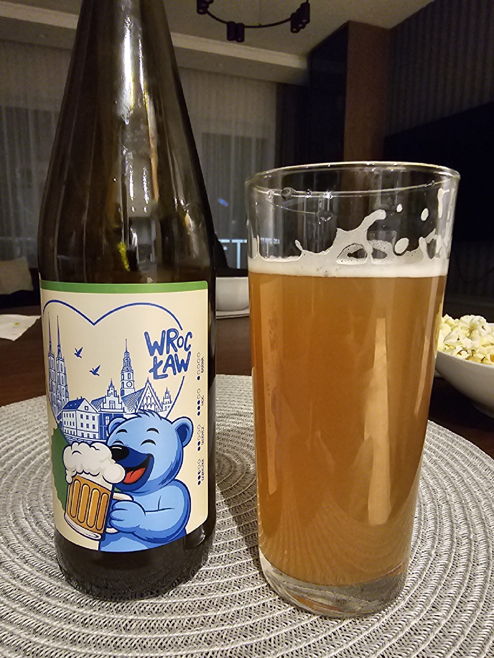 Blumis Jasny Lager, Poland
