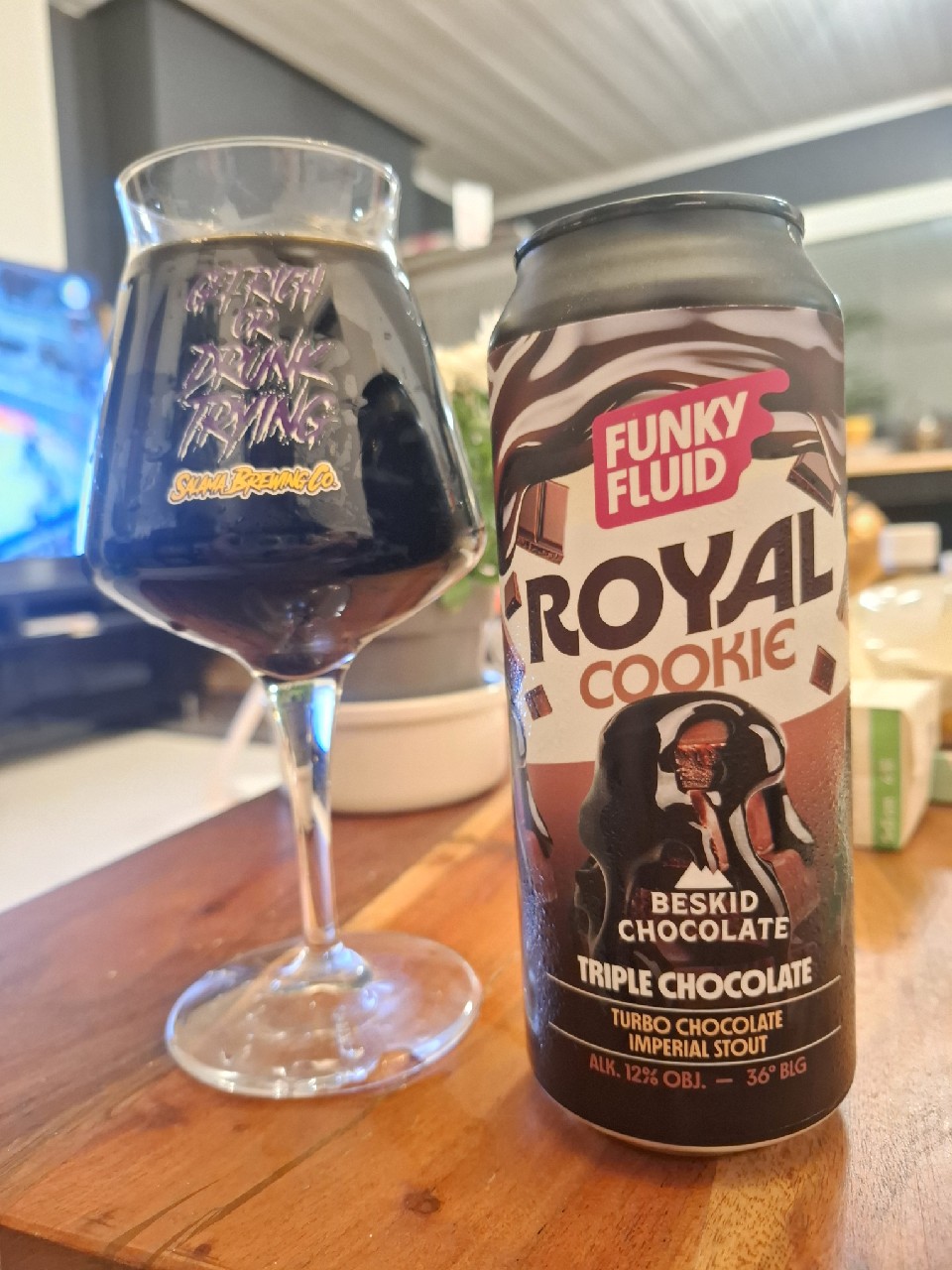 Royal Cookie: Triple Chocolate, Poland