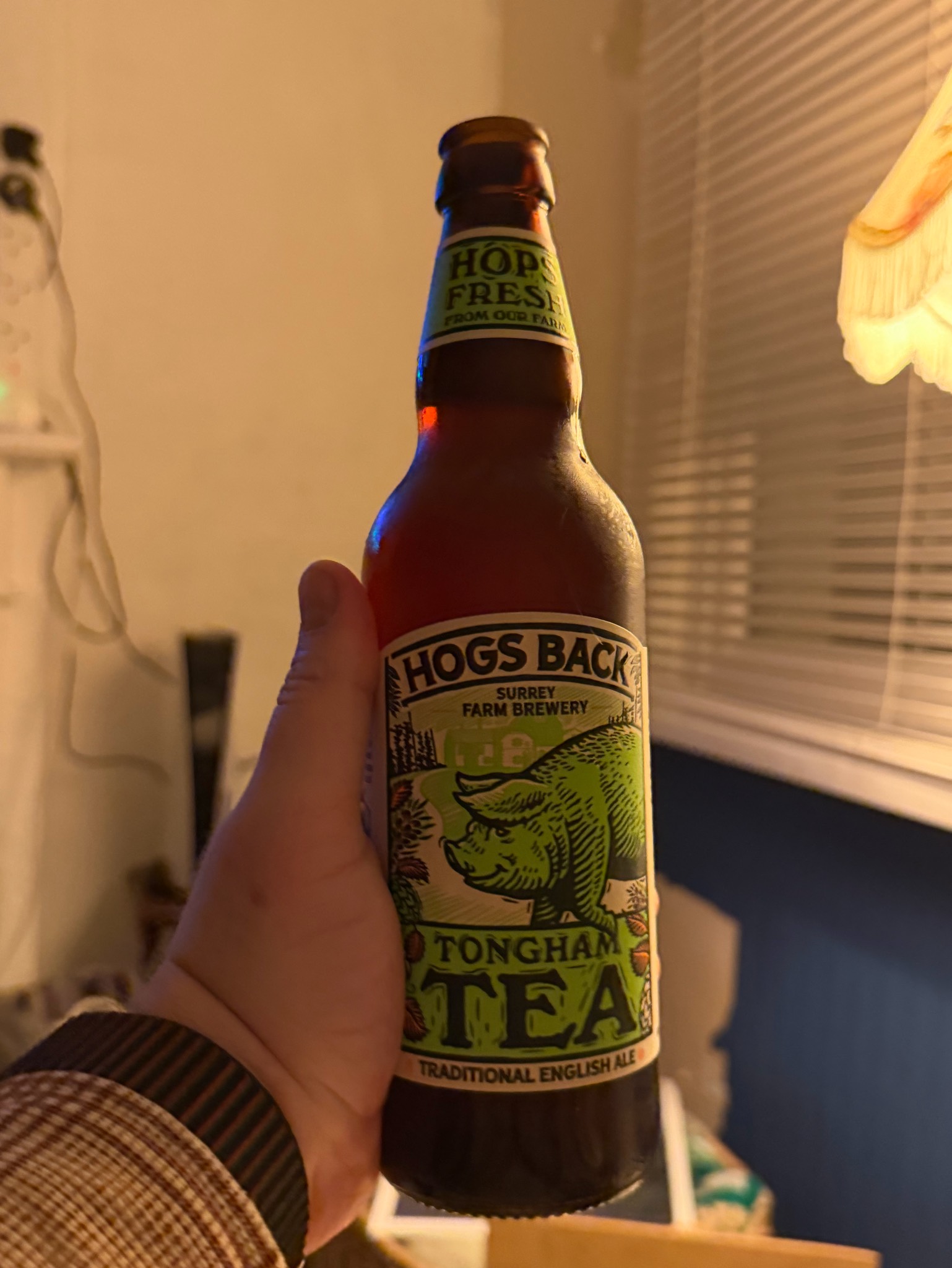 T.E.A Traditional English Ale, Hogs Back Brewery