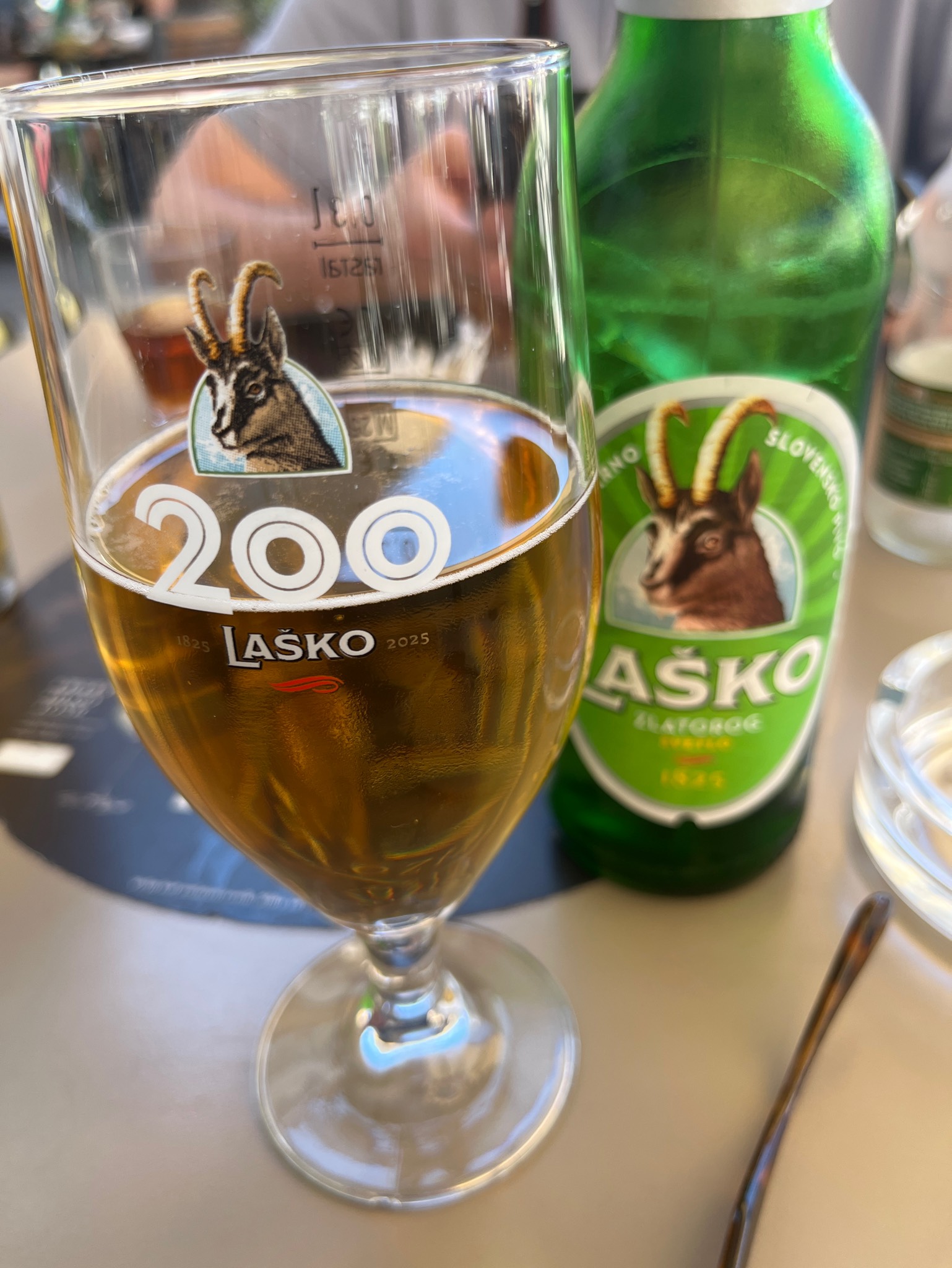 Laško Zlatorog Svetlo / Lager, Slovenia