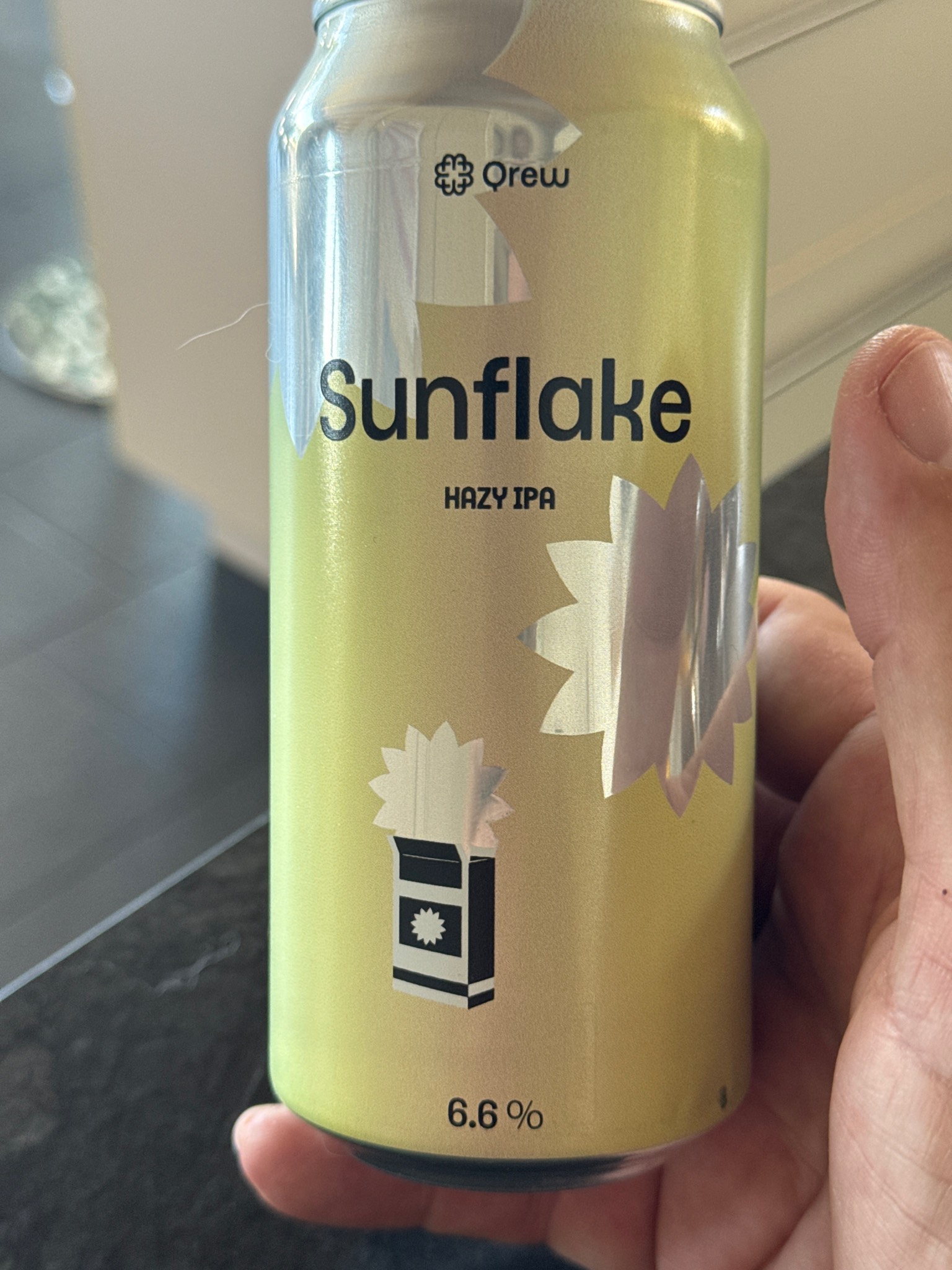 Sunflake, Qrew