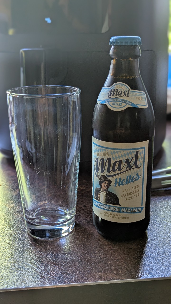 Maxl Helles, Schlossbrauerei Maxlrain