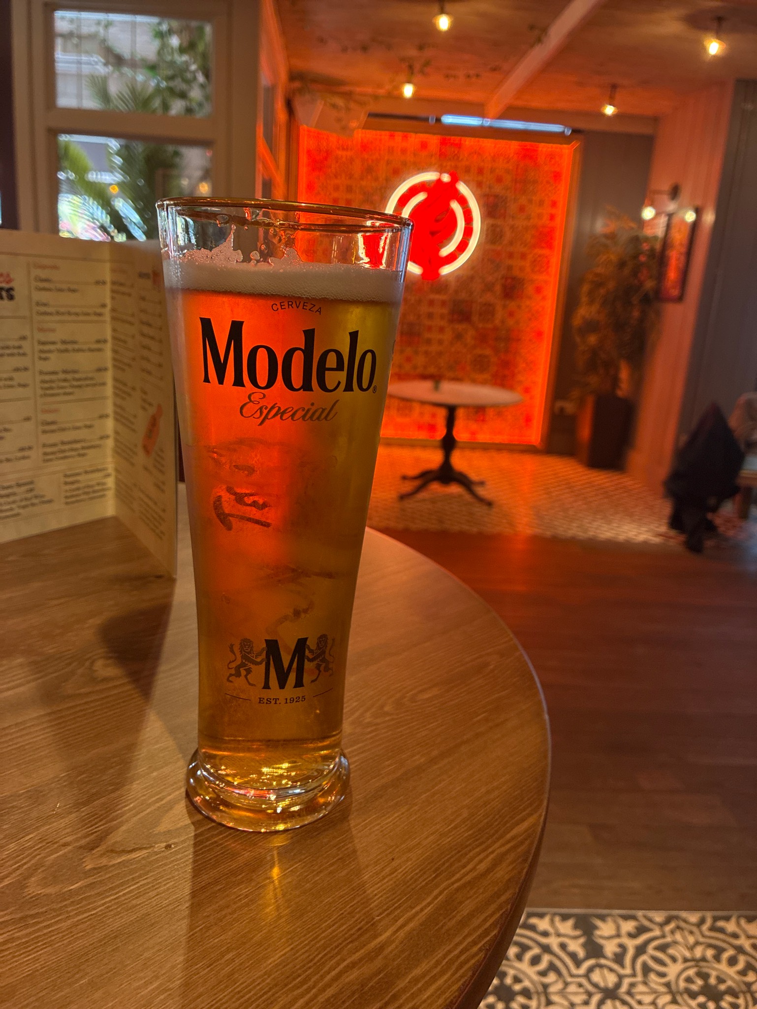 modelo, Mexico