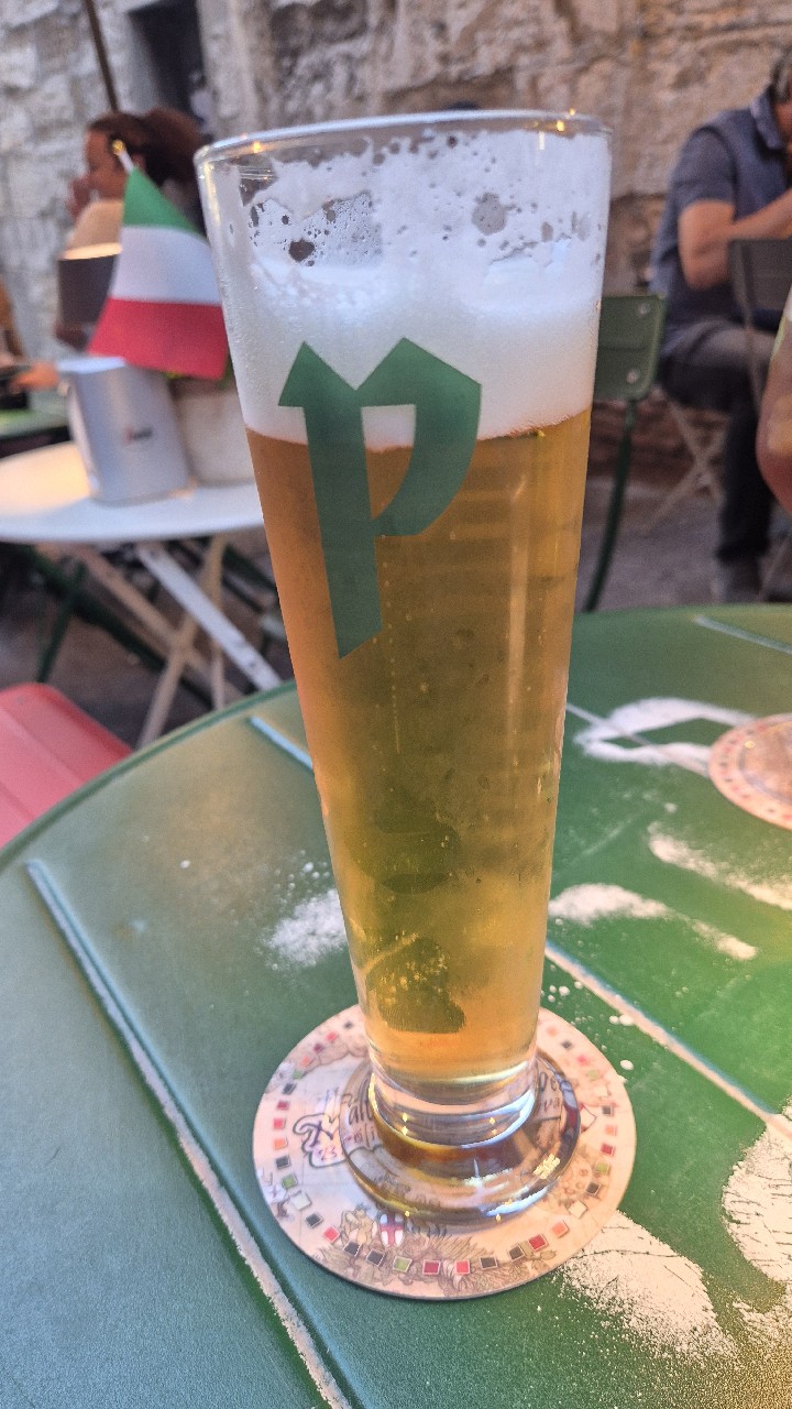 Superior Traditional / Pils, Fabbrica di Birra di Pedavena (Castello di Udine)