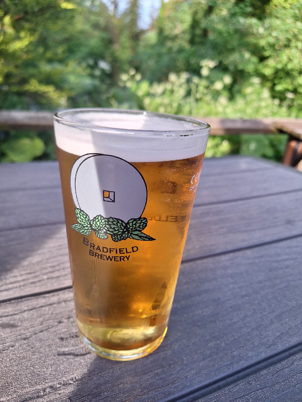 Farmers Blonde, Bradfield Brewer