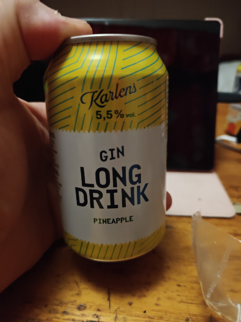 Karlens Gin Long Drink Pineapple, Finland