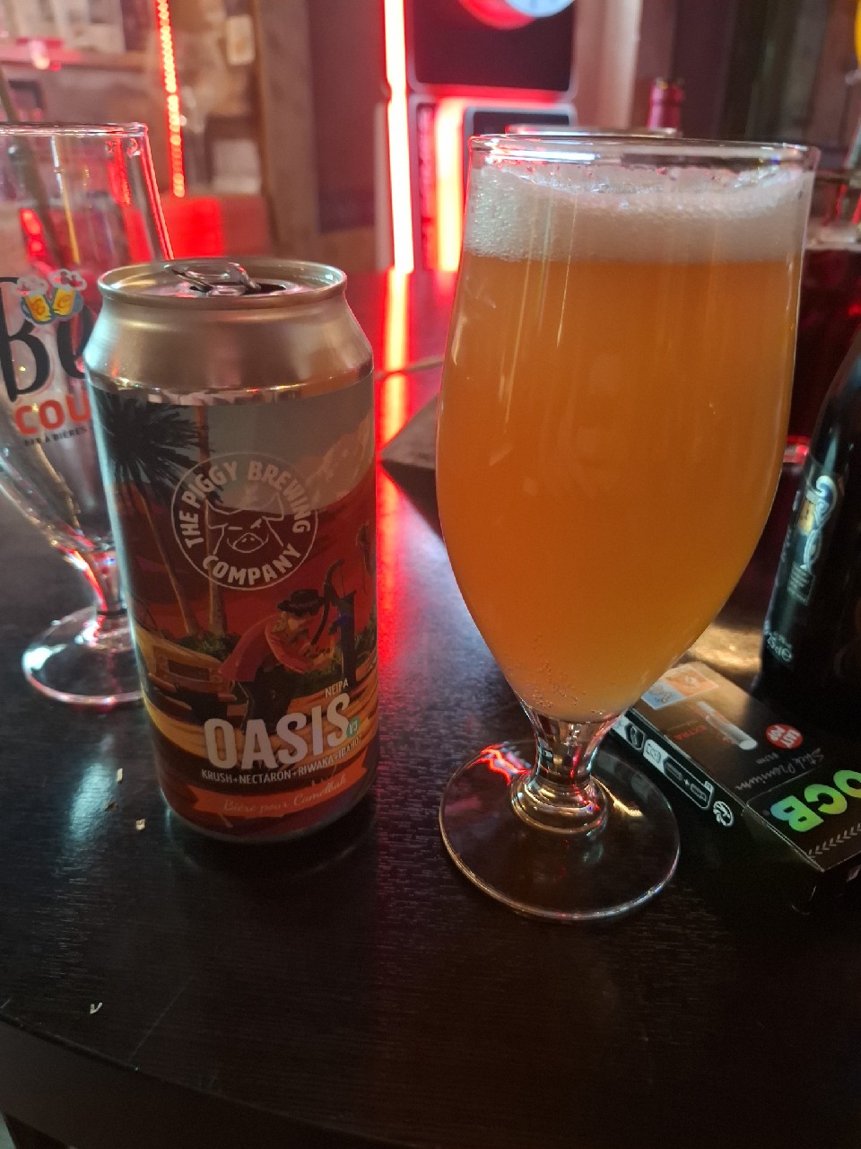 Oasis, France