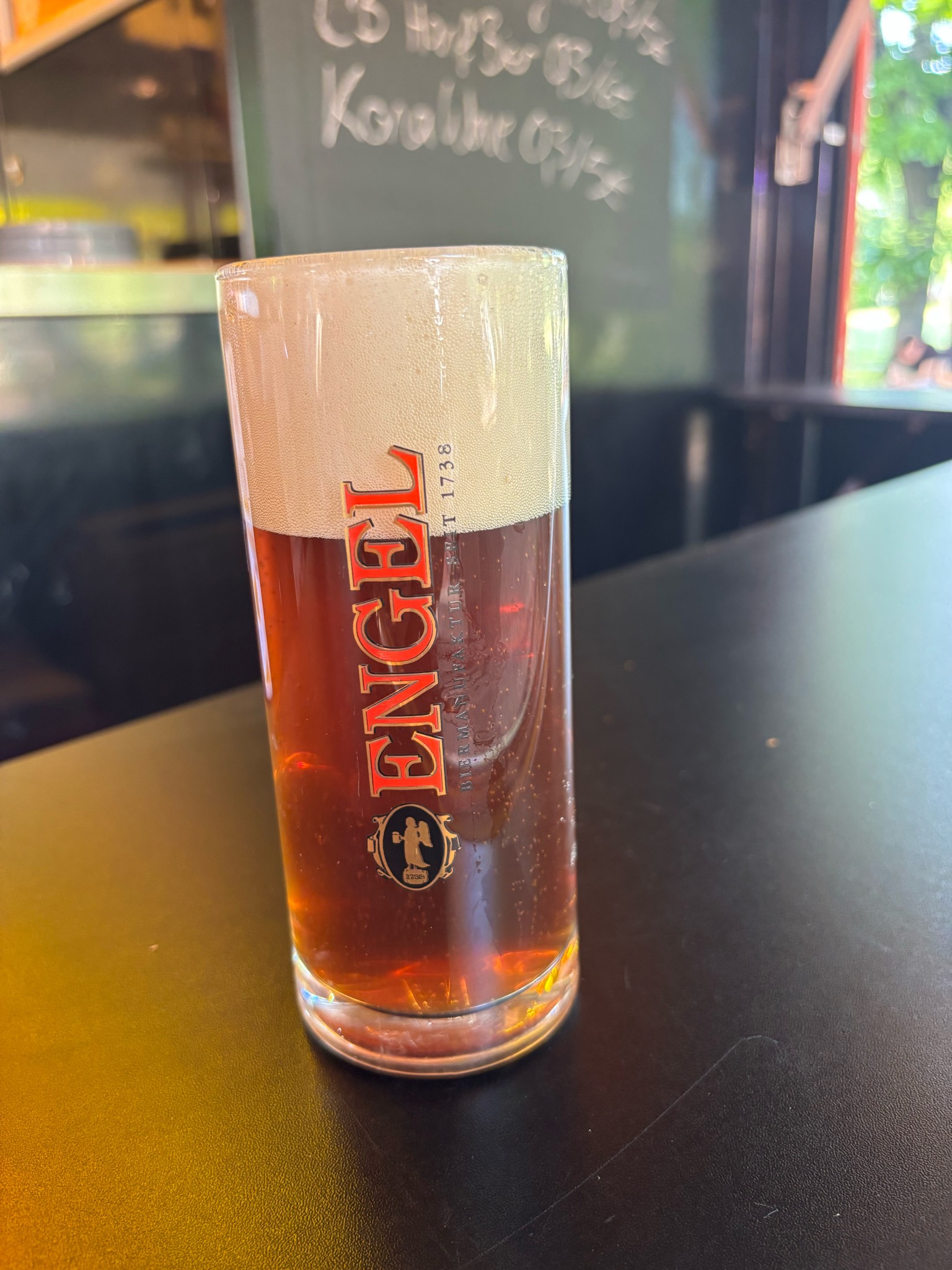Engel Dunkel, Biermanufaktur Engel GmbH & Co. KG