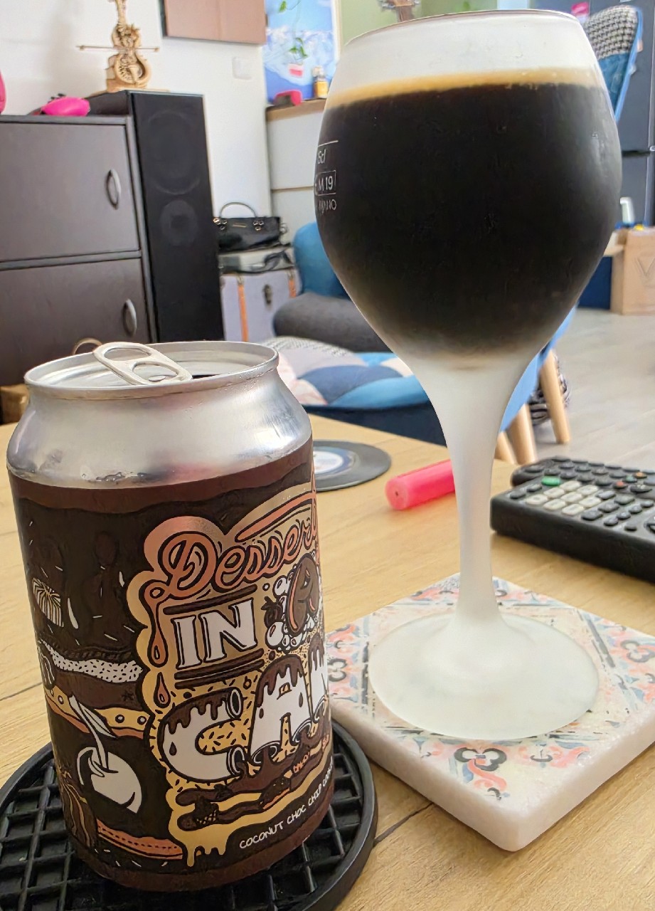 Dessert In A Can - Coconut Choc Chip Cookie, Amundsen Bryggeri