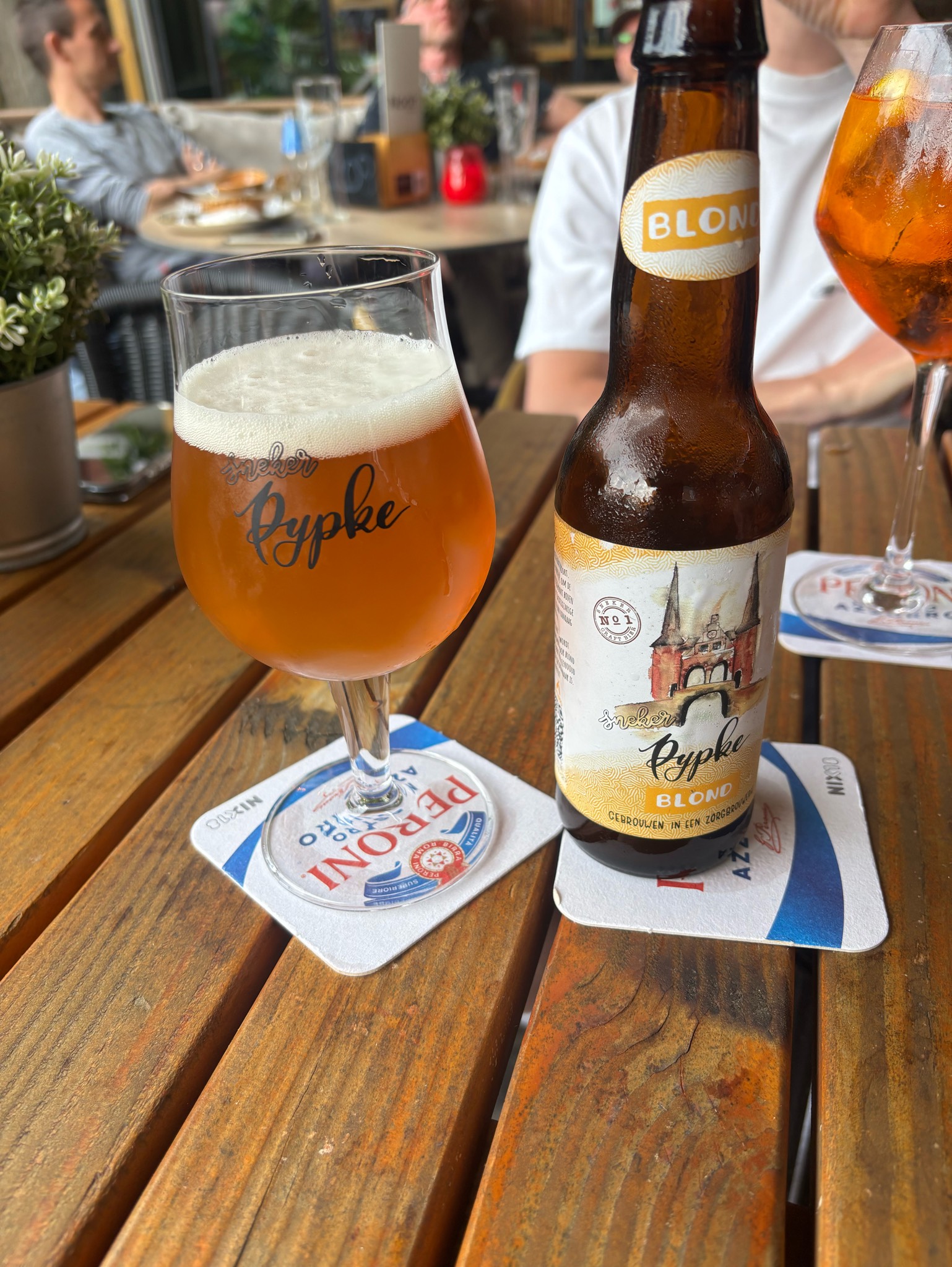 Sneker Pypke Blond, Sneker Pypke