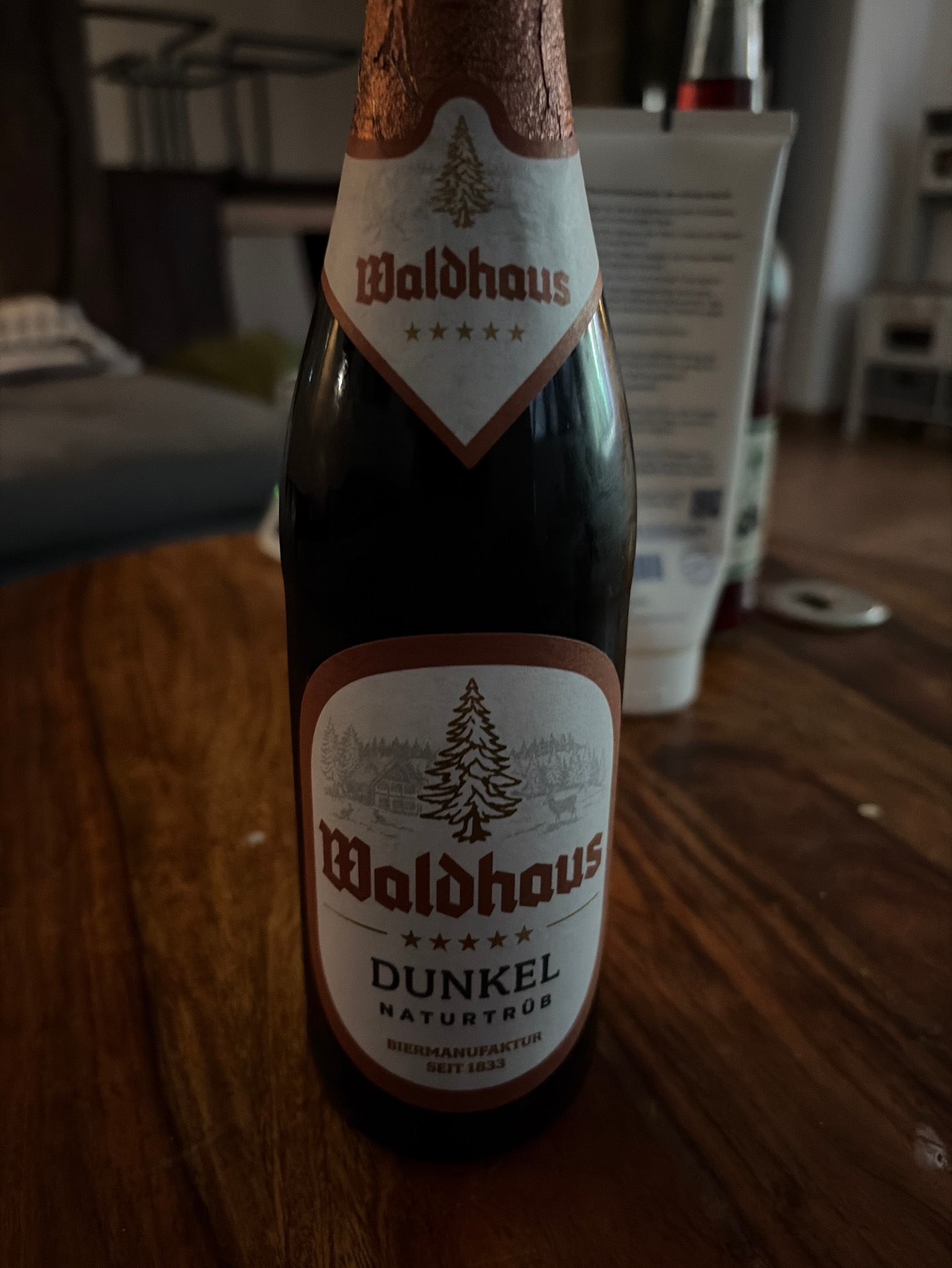 Ohne Filter Dunkel, Germany