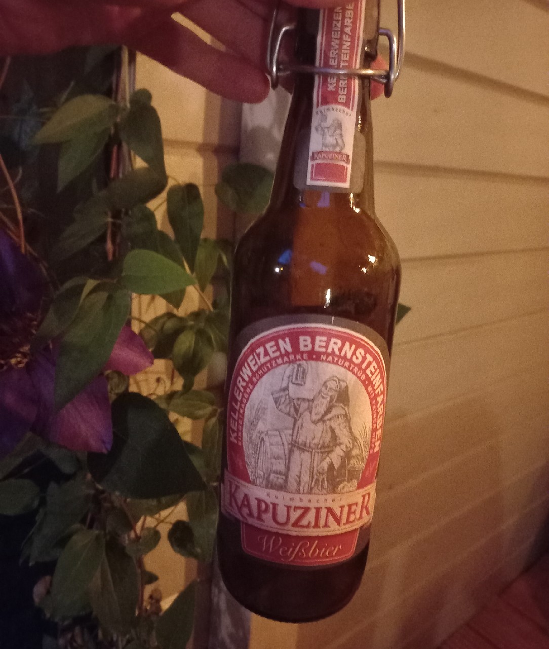 Kapuziner Kellerweizen, Germany