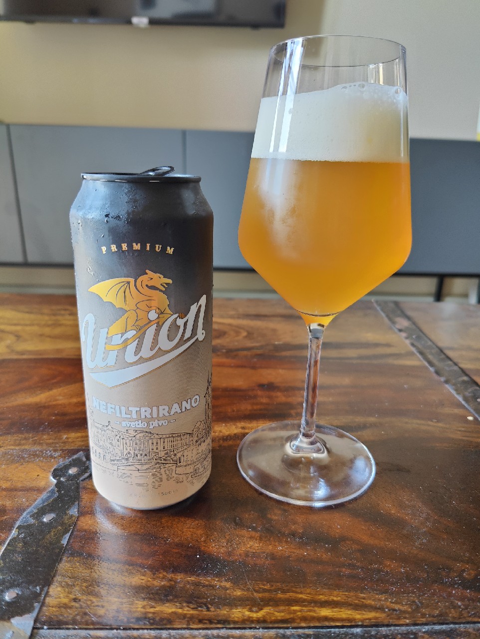 Nefiltrirano Svetlo Pivo / Pivnica Selection Nefiltrirano, Slovenia