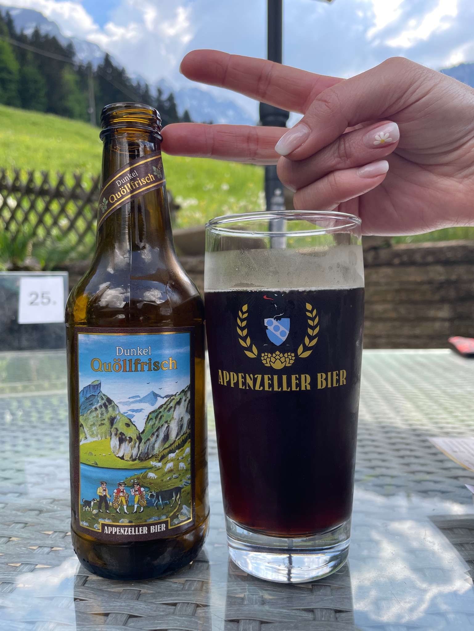 Dunkel Quöllfrisch, Brauerei Locher (Appenzeller)